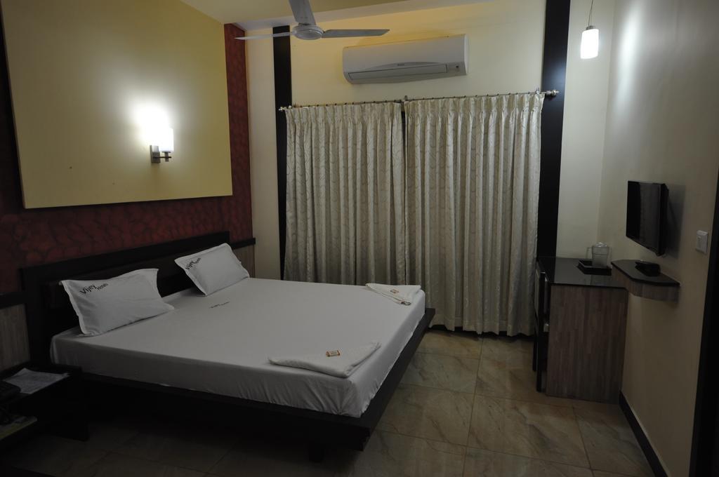 Vijey Hotels Tiruchirappalli Ruang foto